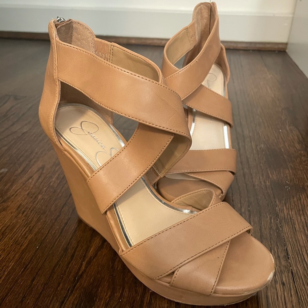 Jessica Simpson Nude Wedge